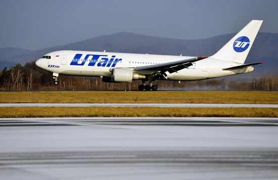 Первый рейс авиакомпании Utair по маршруту Владивосток — Москва