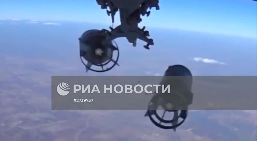 Массированный удар самолетами ВКС России по объектам инфраструктуры ИГ в Сирии