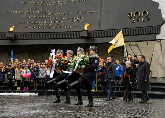 Церемония открытия всероссийской патриотической программы "Дороги Победы" в Санкт-Петербурге