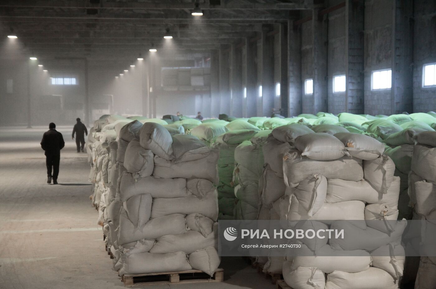 В Донбасс прибыла колонна МЧС России с гуманитарной помощью