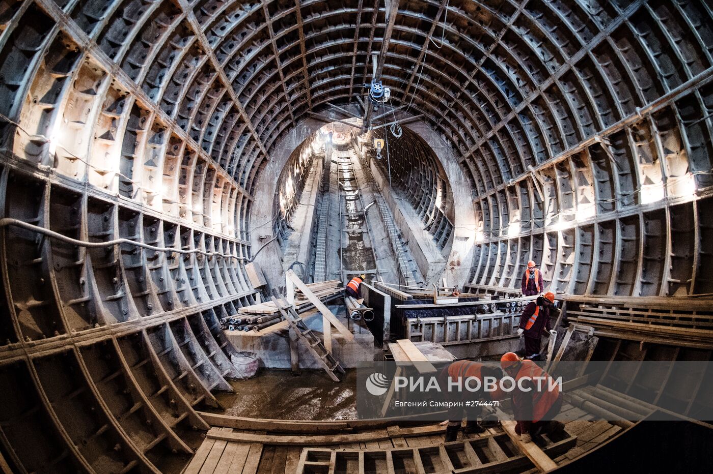 Мэр Москвы С.Собянин посетил строящуюся станцию метро "Фонвизинскую"