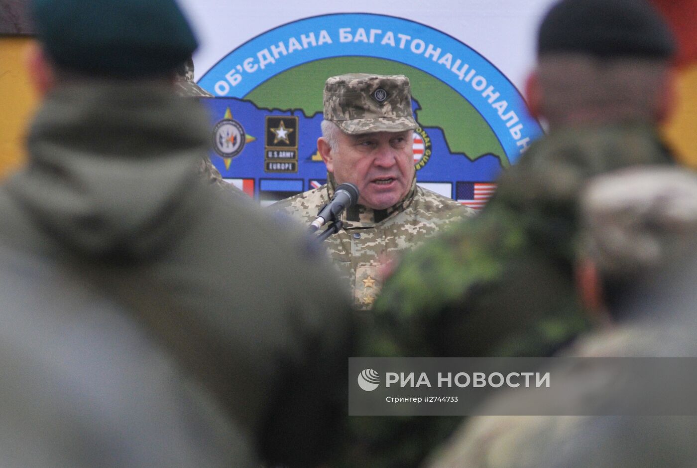 Инструкторы из США начали тренировать украинских военных под Львовом