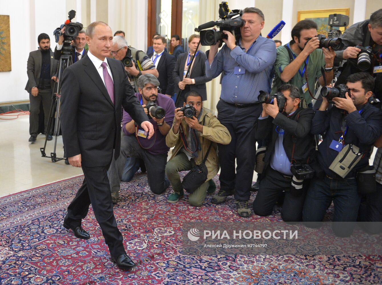 Рабочий визит президента РФ В.Путина в Иран