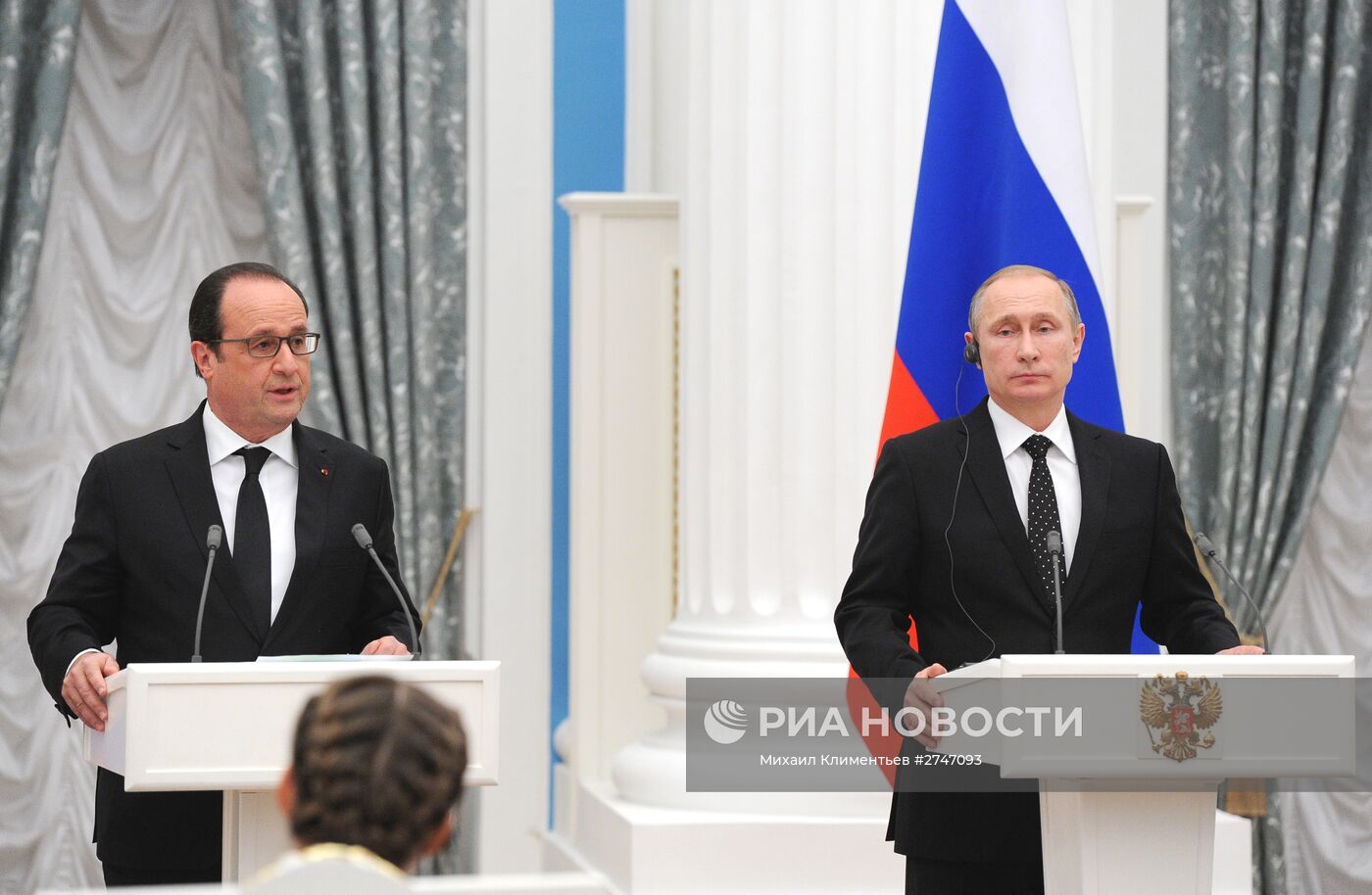 Президент РФ В.Путин встретился с президентом Франции Франсуа Олландом