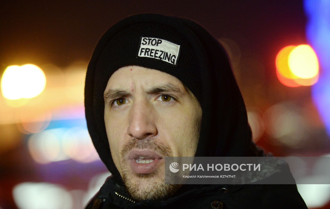 "Безумное чаепитие" на катке в Парке Горького в рамках Дня Рождения фонда "Подари жизнь"