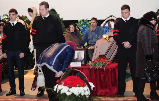 Похороны сотрудников компании "Волга-Днепр" в Ульяновске