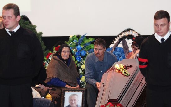 Похороны сотрудников компании "Волга-Днепр" в Ульяновске