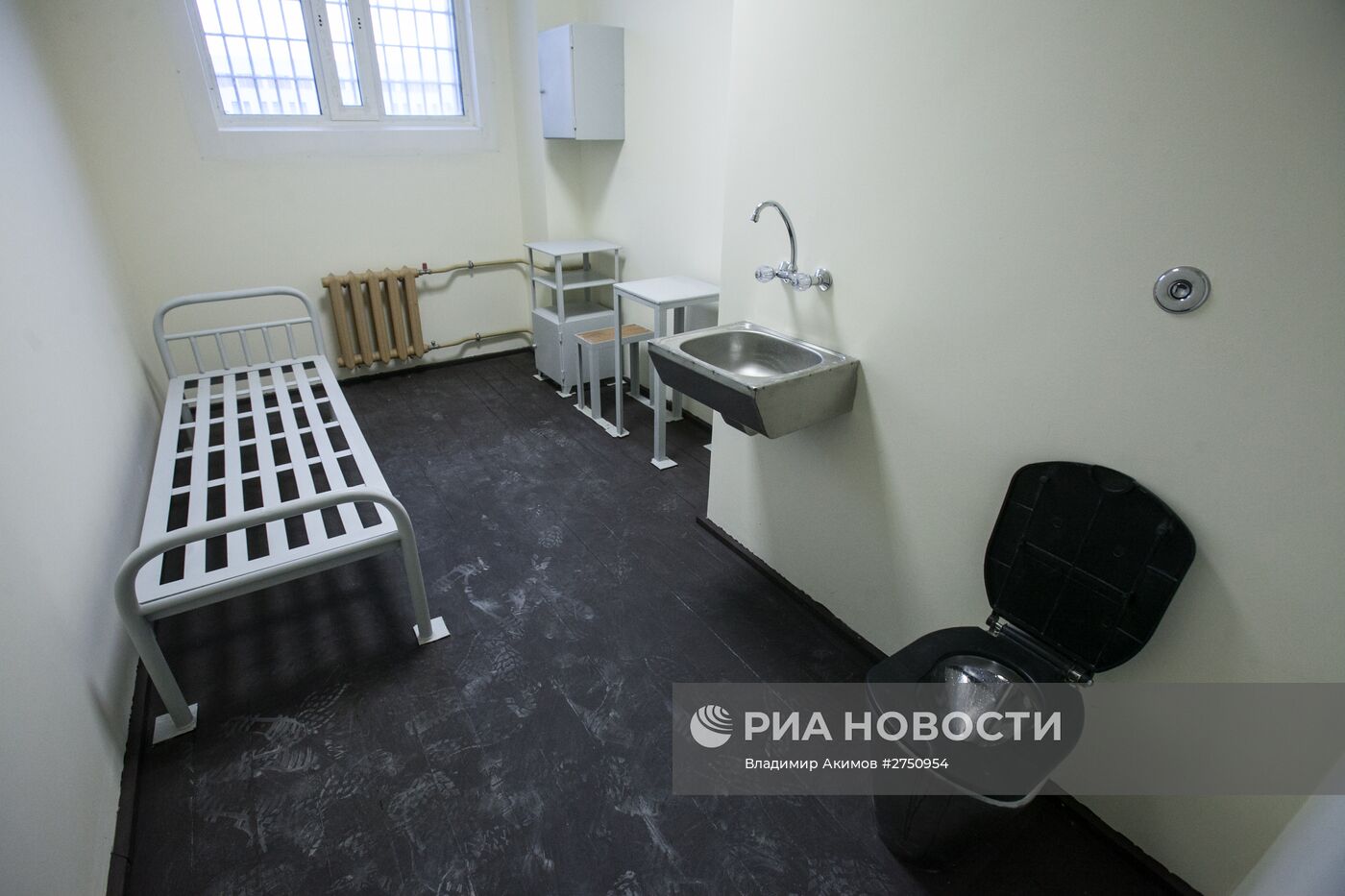 Новый следственный изолятор "Кресты-2" в Санкт-Петербурге