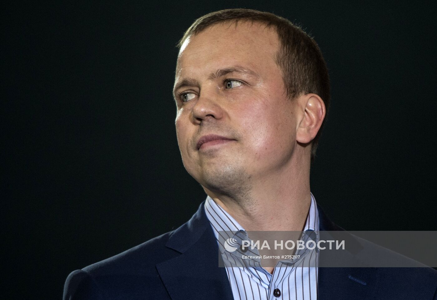 Боксер Флойд Мейвезер провел массовую открытую тренировку в Москве
