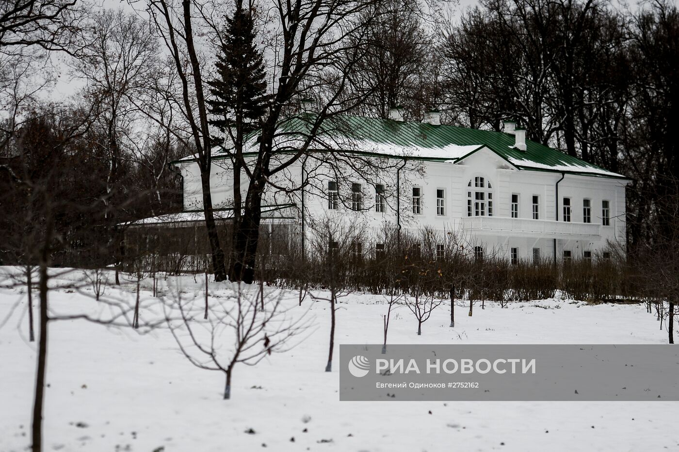 Усадьба Л.Н. Толстого "Ясная Поляна" в Тульской области