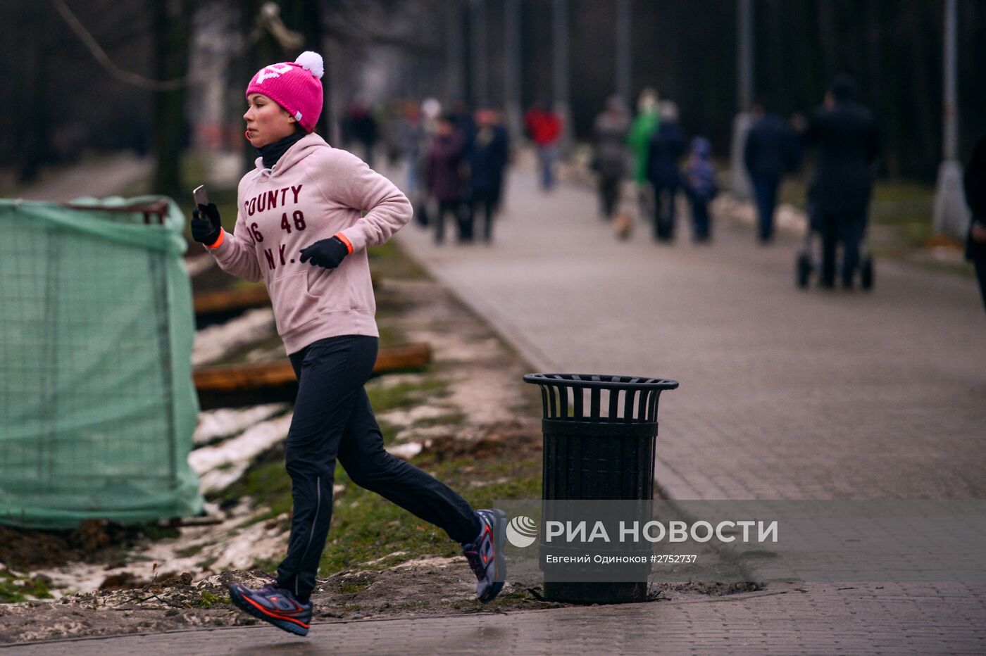 Теплая погода в Москве