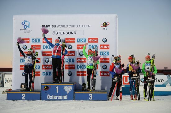 Биатлон. I этап Кубка мира. Женщины. Гонка преследования