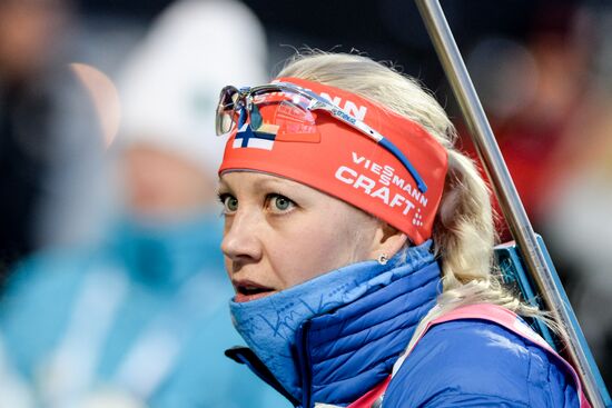 Биатлон. I этап Кубка мира. Женщины. Гонка преследования