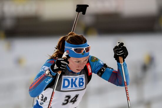 Биатлон. I этап Кубка мира. Женщины. Гонка преследования