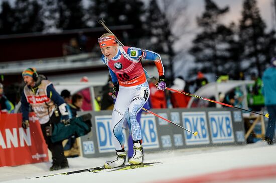 Биатлон. I этап Кубка мира. Женщины. Гонка преследования