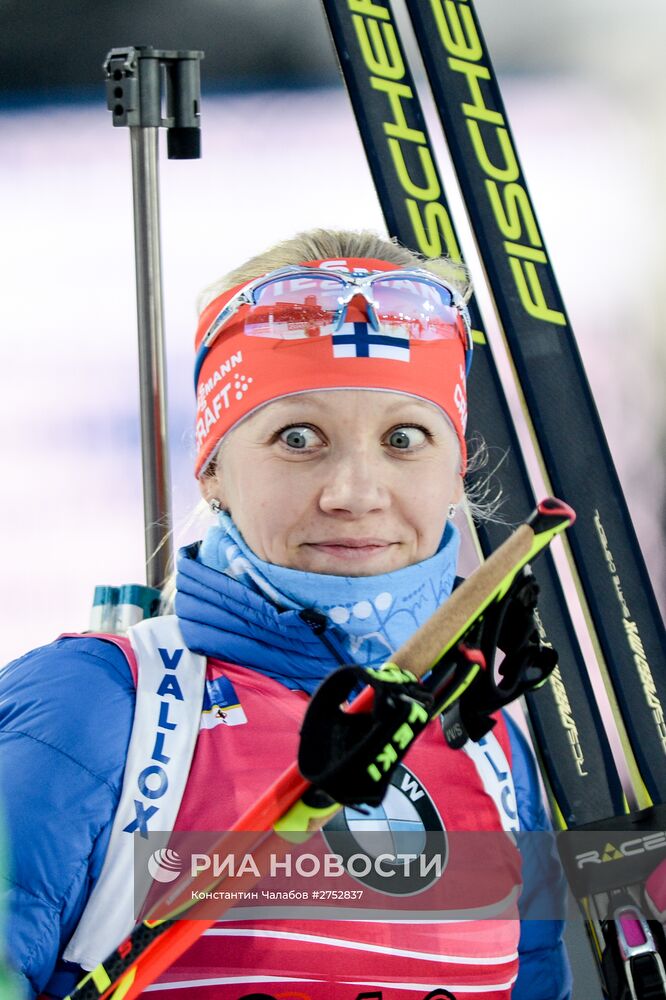 Биатлон. I этап Кубка мира. Женщины. Гонка преследования