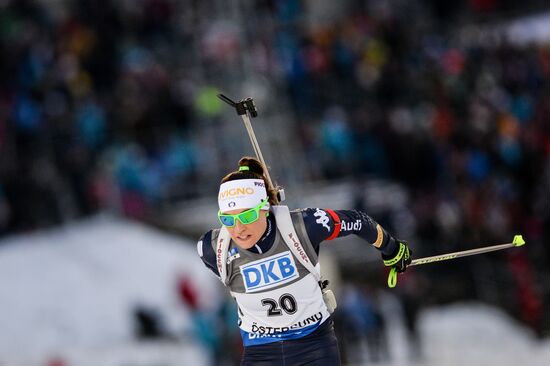 Биатлон. I этап Кубка мира. Женщины. Гонка преследования