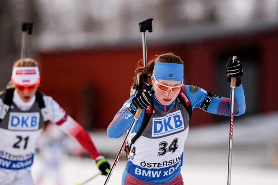 Биатлон. I этап Кубка мира. Женщины. Гонка преследования