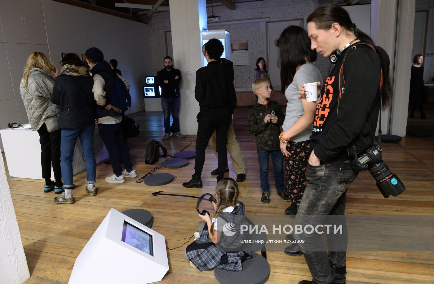 Открытие выставки "Polytech.Science.Art: Наука.Искусство.Технологии"