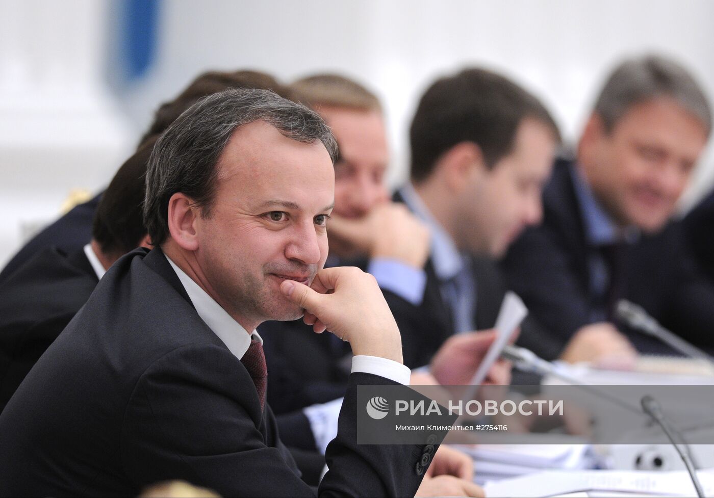 Президент РФ В.Путин провел заседание Совета по развитию физкультуры и спорта и оргкомитета "Россия-2018"