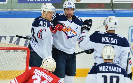 Хоккей. КХЛ. Матч "Спартак" - "Металлург" (Магнитогорск)