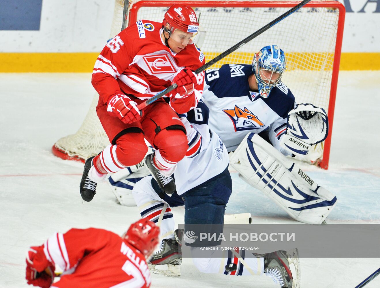 Хоккей. КХЛ. Матч "Спартак" - "Металлург" (Магнитогорск)