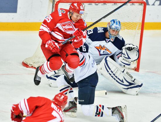 Хоккей. КХЛ. Матч "Спартак" - "Металлург" (Магнитогорск)