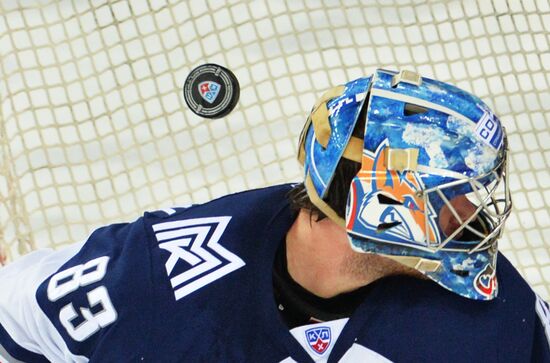 Хоккей. КХЛ. Матч "Спартак" - "Металлург" (Магнитогорск)