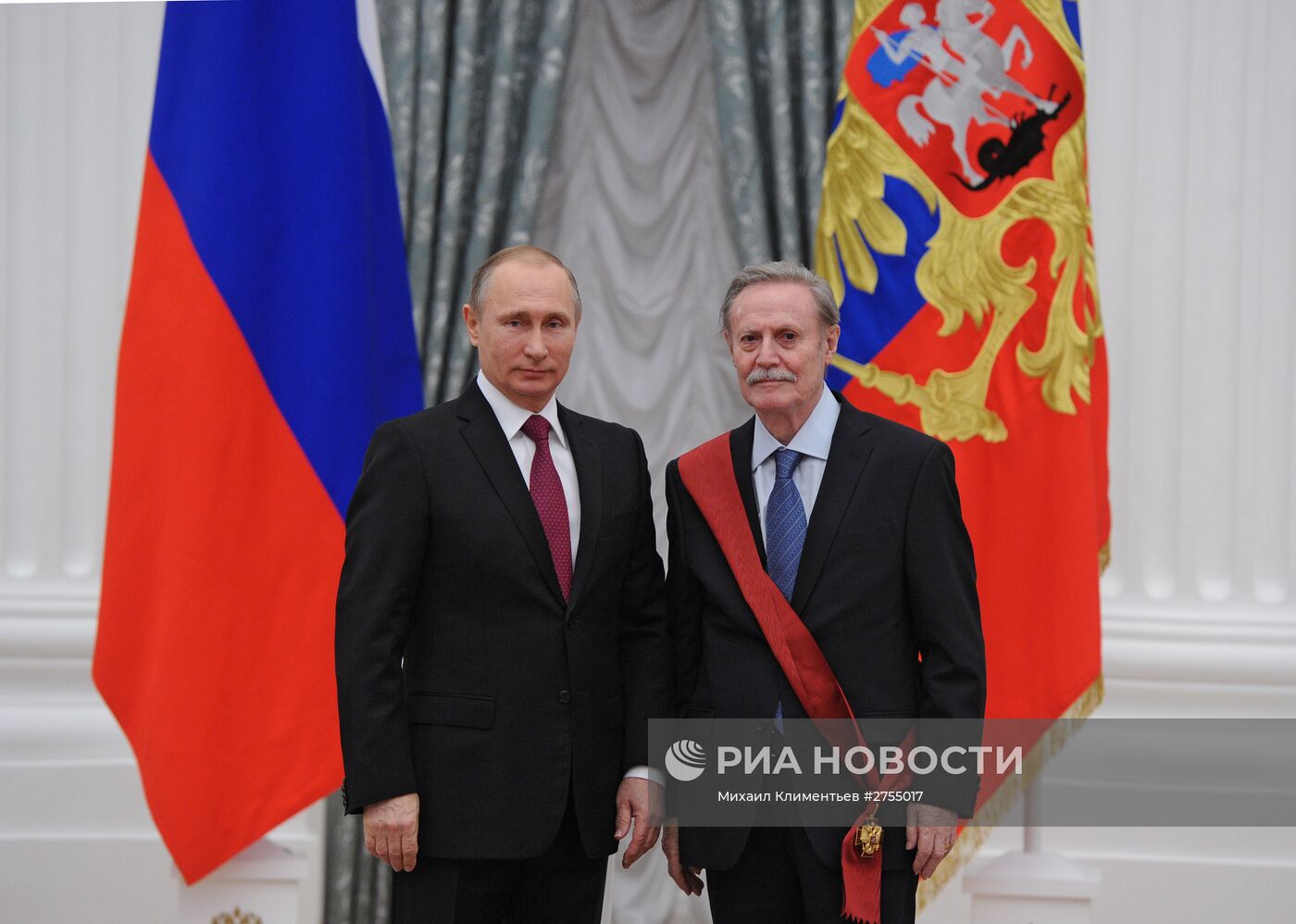 Президент РФ В.Путин вручил государственные награды в Кремле