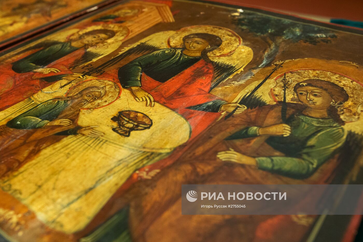 Церемония передачи Русскому музею 19 икон от УФСБ России по Санкт-Петербургу и Ленинградской области