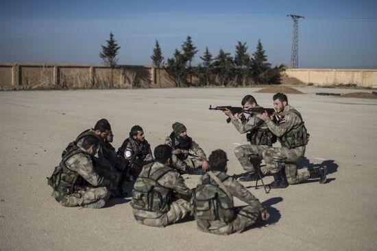 Ассирийские силы самообороны "Соторо" в городе Камышли