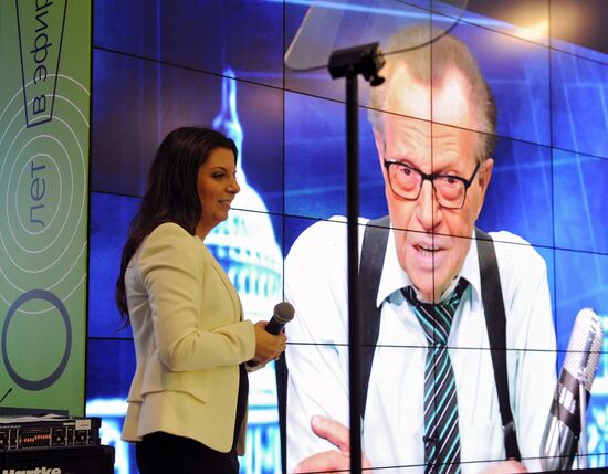 Президент РФ В.Путин посетил выставку, посвящённую 10-летию вещания Russia Today