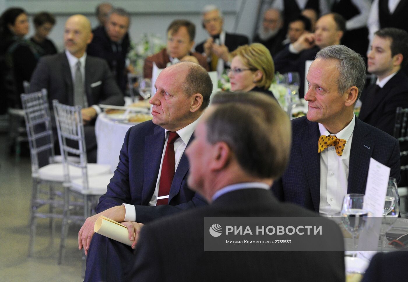 Президент РФ В.Путин посетил выставку, посвящённую 10-летию вещания Russia Today