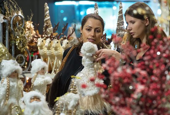 Новогодняя ярмарка в ЦУМе