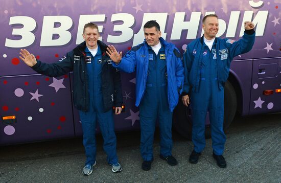 Старт космического корабля "Союз ТМА-19М" с космодрома Байконур