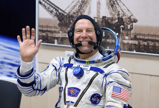 Старт космического корабля "Союз ТМА-19М" с космодрома Байконур