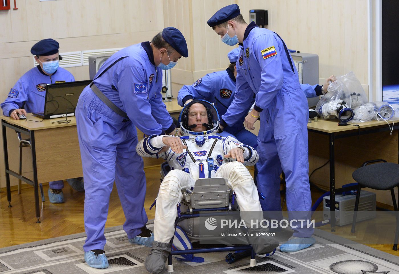 Старт космического корабля "Союз ТМА-19М" с космодрома Байконур
