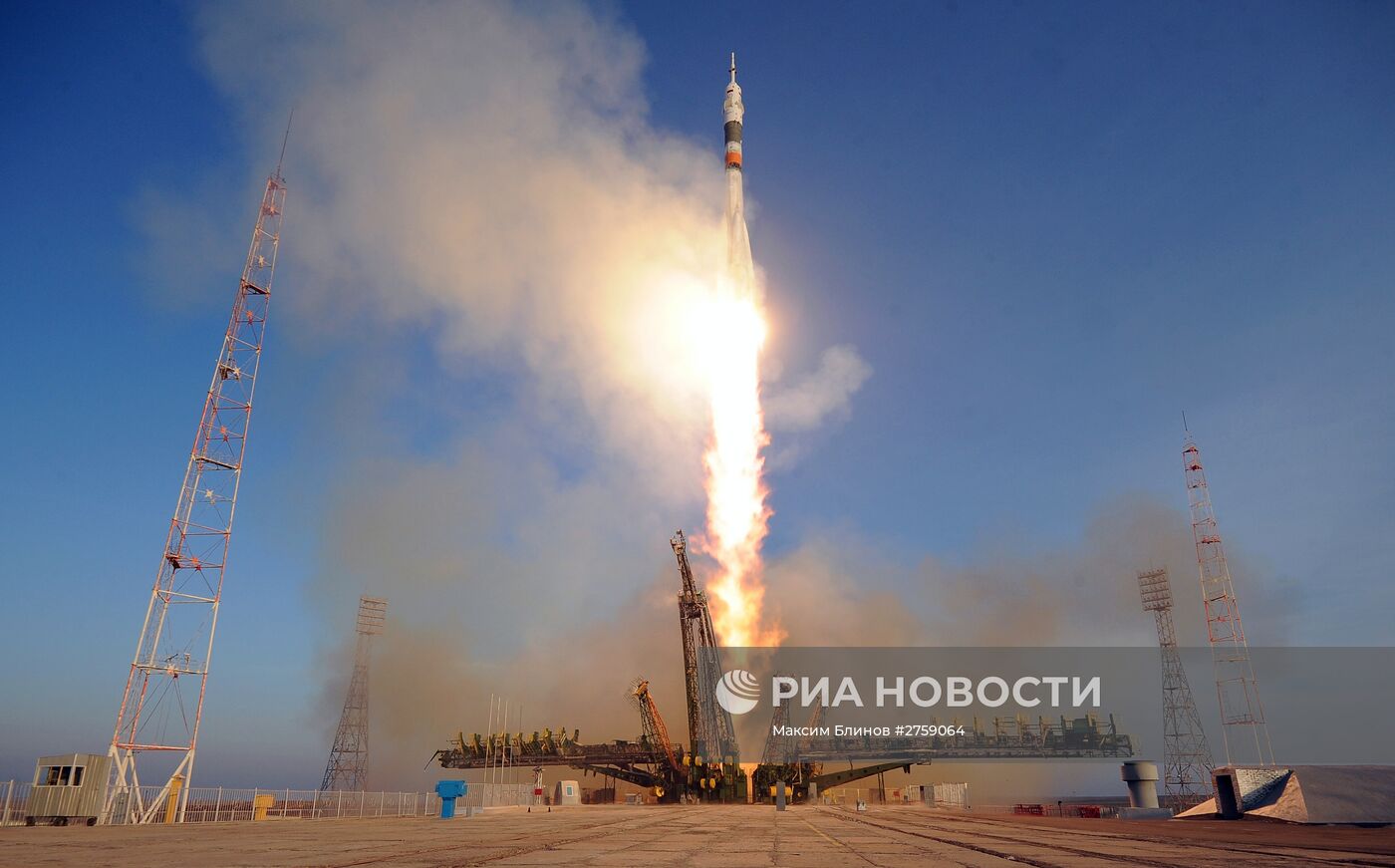 Старт космического корабля "Союз ТМА-19М" с космодрома Байконур