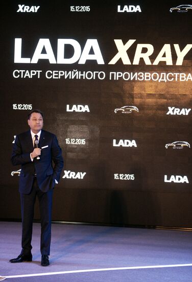 Запуск производства новой модели АвтоВАЗа LADA X-Ray в Самаре