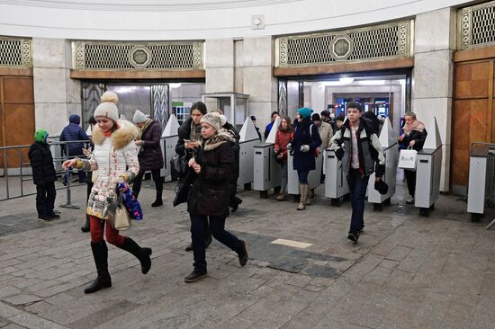 Станция метро "Фрунзенская" закрывается на реконструкцию 2 января