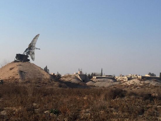 Сирийская армия проводит спецоперацию в восточном пригороде Дамаска
