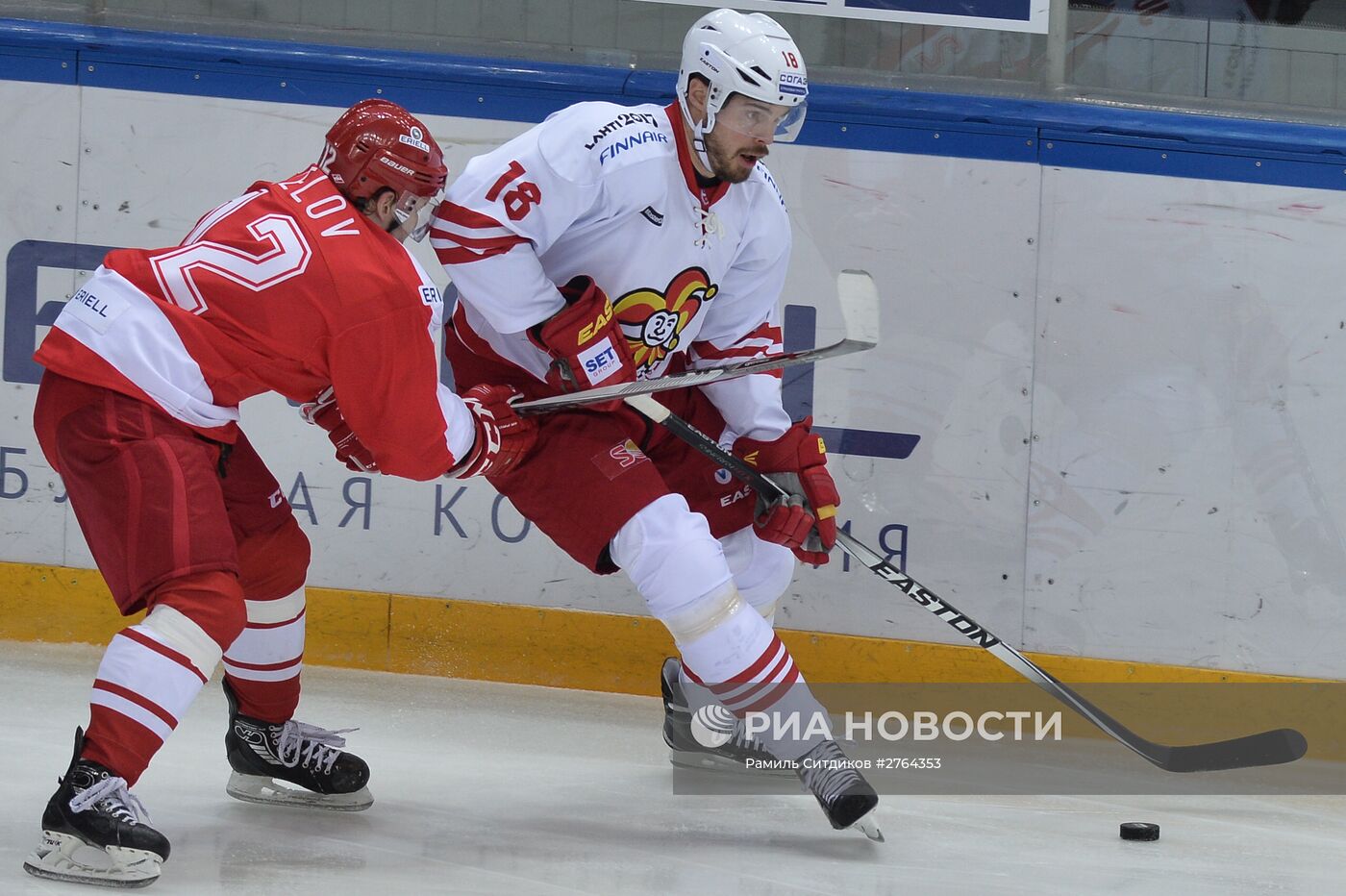 Хоккей. КХЛ. Матч "Спартак" - "Йокерит"