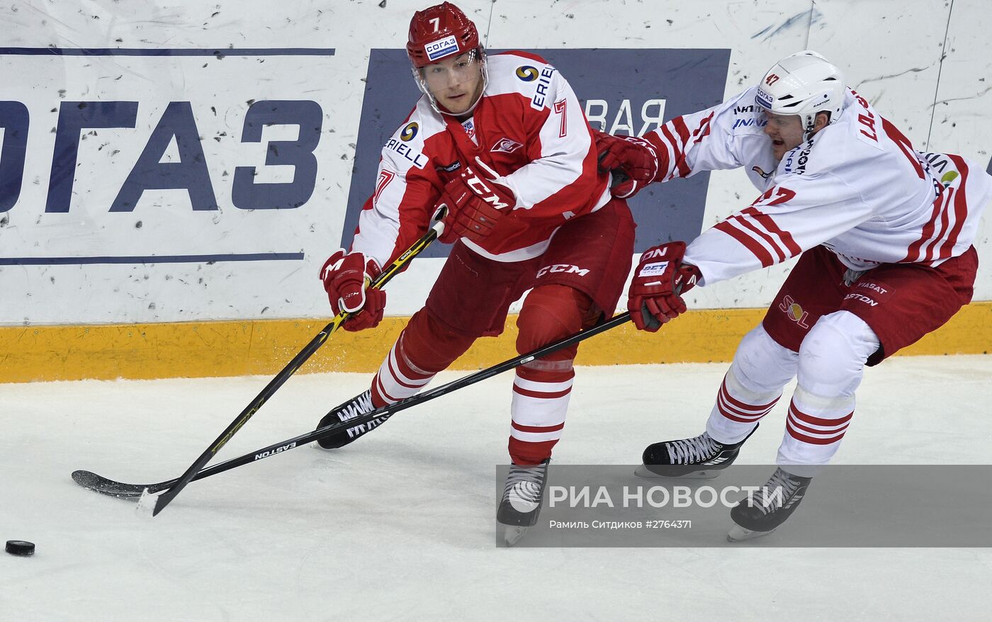 Хоккей. КХЛ. Матч "Спартак" - "Йокерит"