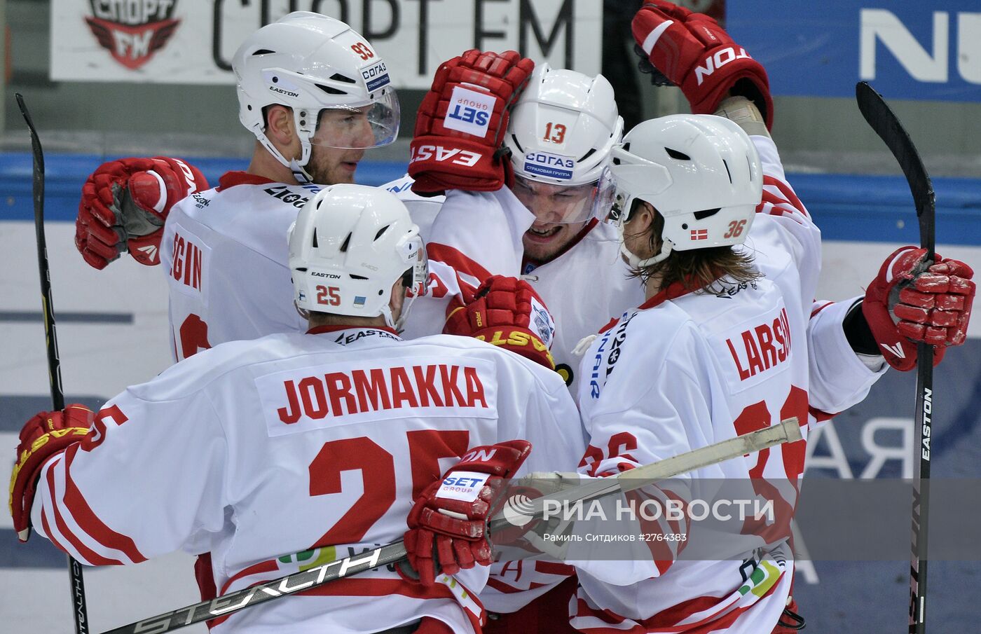 Хоккей. КХЛ. Матч "Спартак" - "Йокерит"