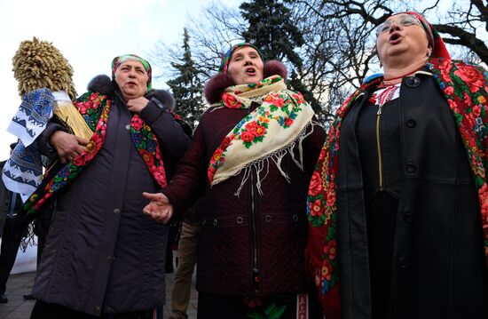 Всеукраинская аграрная забастовка под лозунгом: "Не дадим уничтожить Украину! Нет села - нет государства!"
