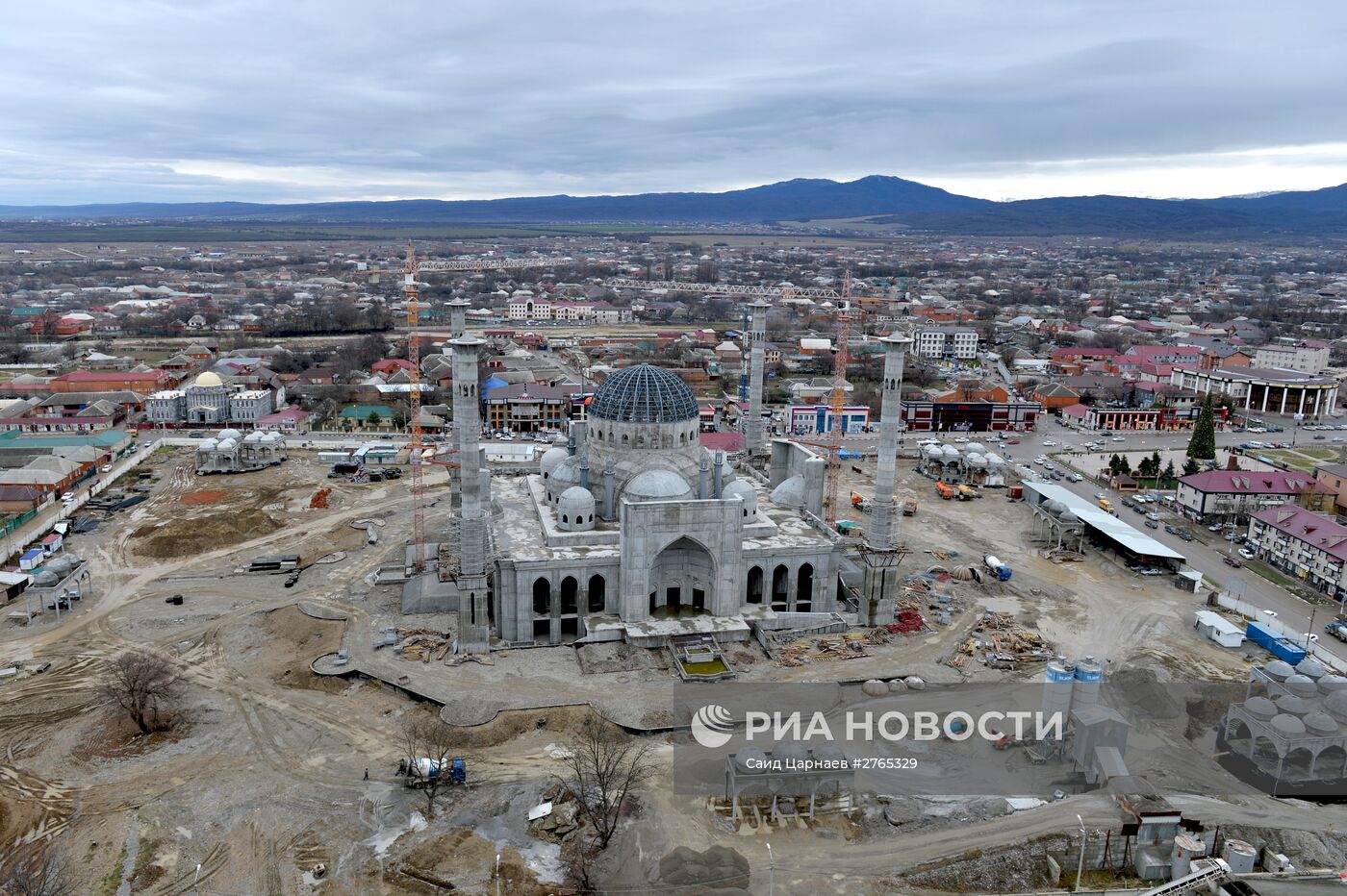 Строительство одной из самых крупных мечетей мира в Чечне