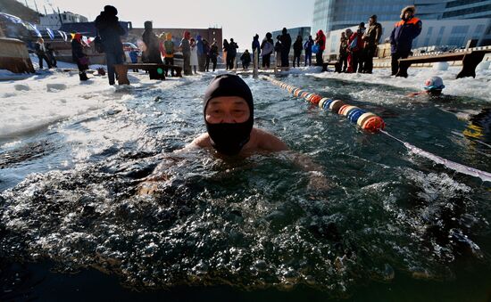Международные соревнования по зимнему плаванию "Владивосток-2015"