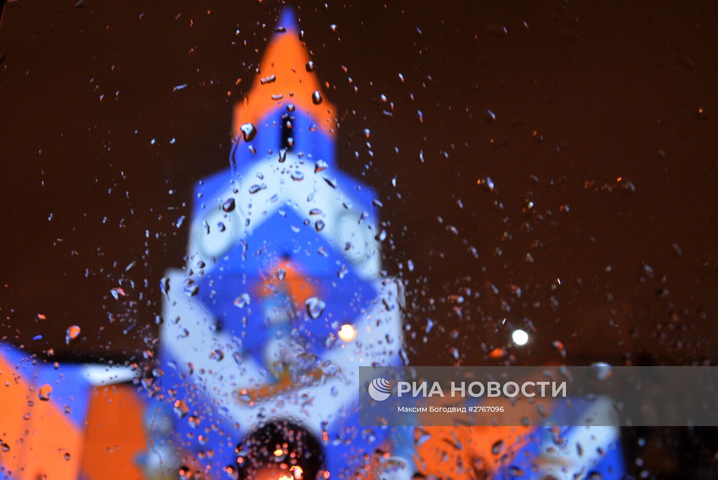 Световое шоу на Спасской башне Казанского Кремля