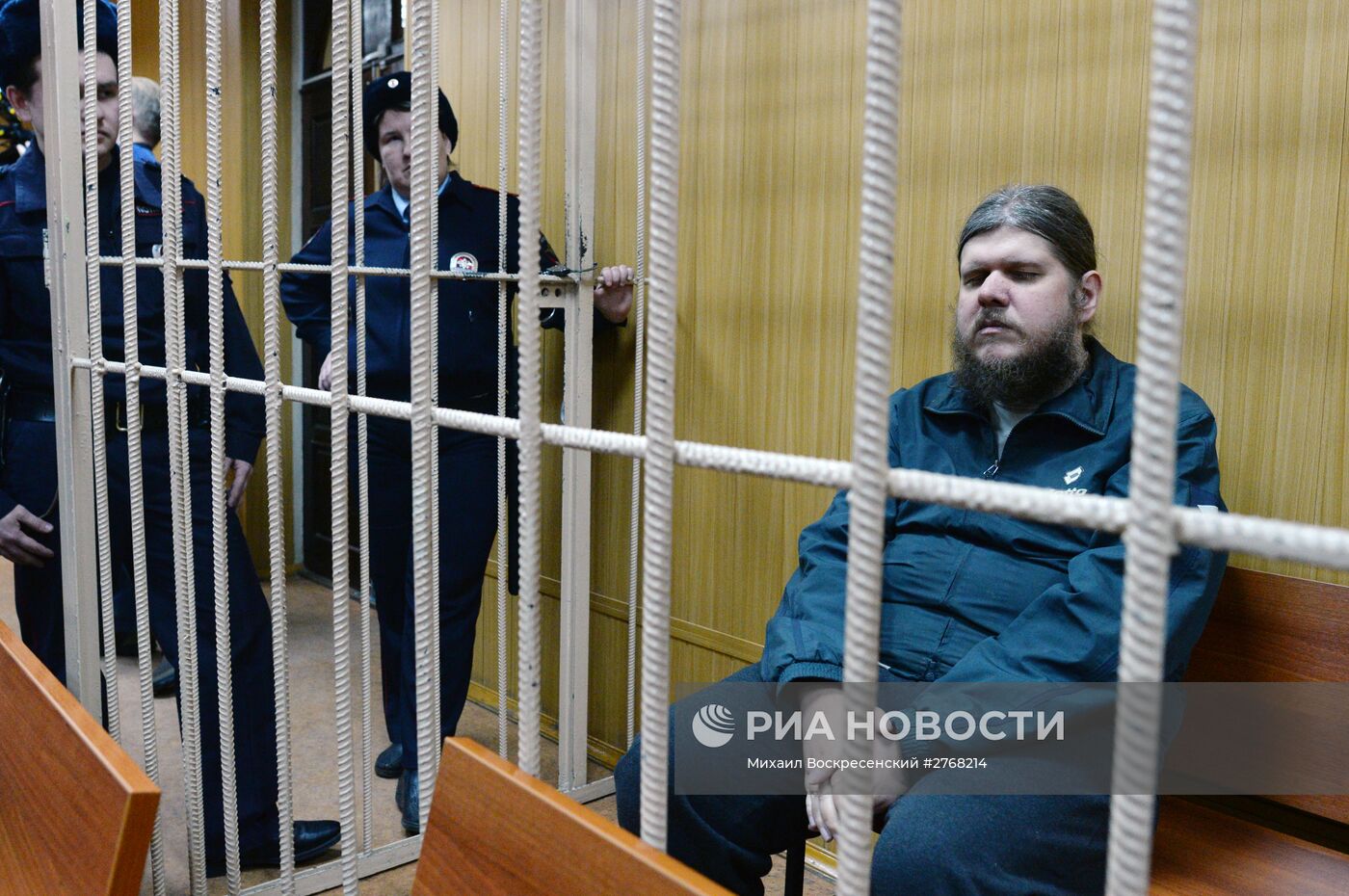 Рассмотрение ходатайства следствия о продлении срока ареста А.Попова
