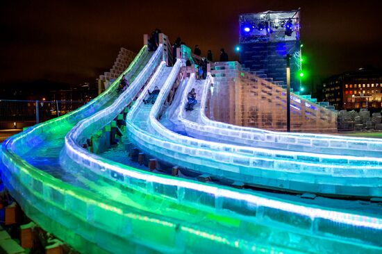 Открытие площадки фестиваля "Круг света" в Парке искусств Музеон